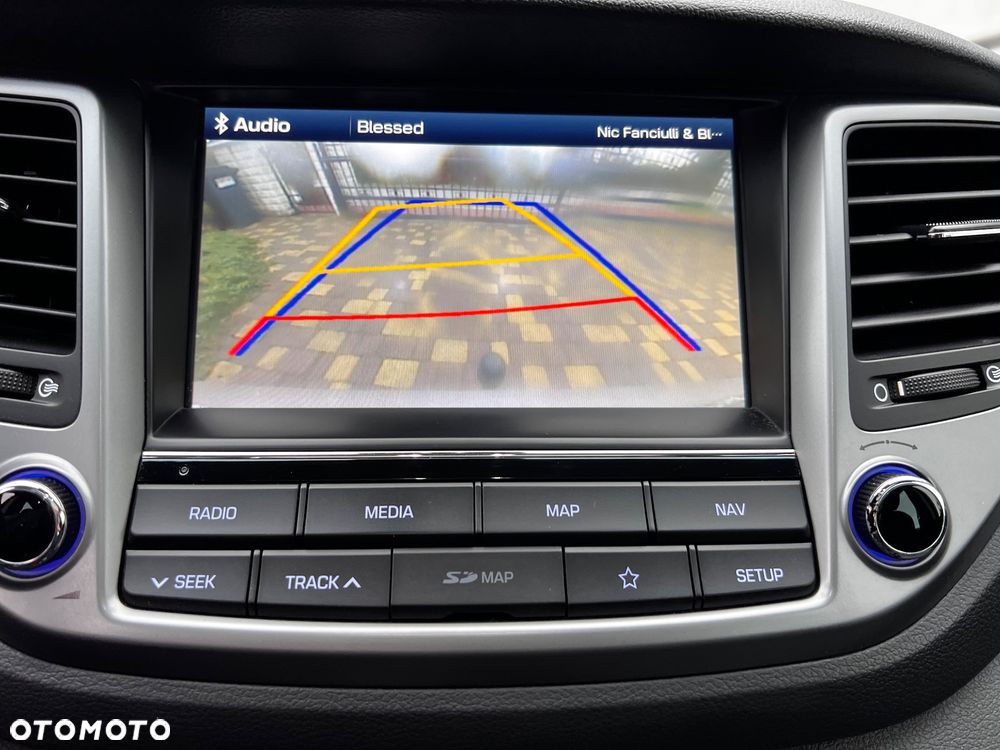 Hyundai Tucson blue 2.0 CRDi 4WD Premium - 24