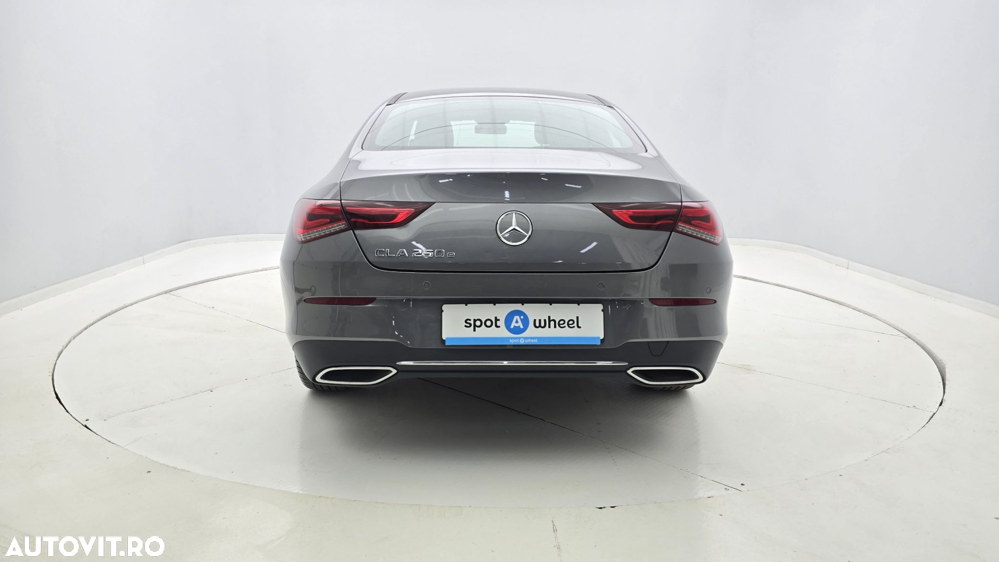 Mercedes-Benz CLA - 7