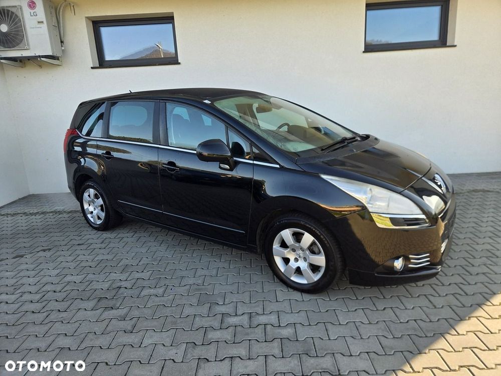 Peugeot 5008 - 36