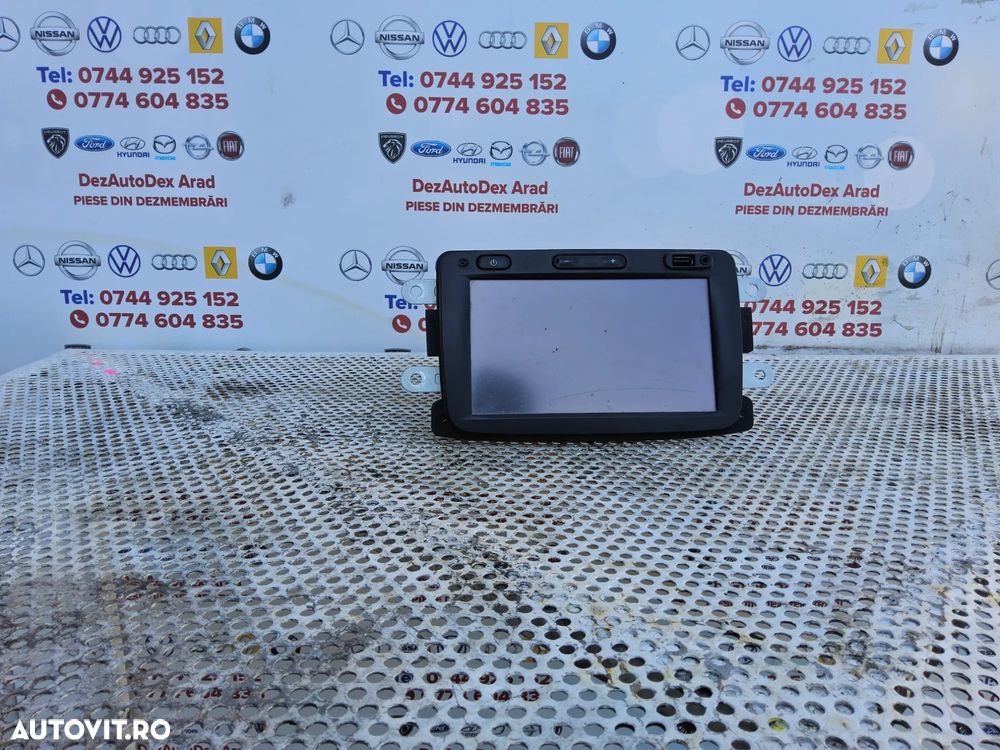 Navigație Renault Trafic 2014-2020 Captur display cod 281151144r Opel Vivaro Nissan nv300 - 1