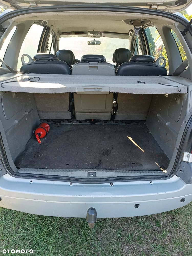 Renault Scenic - 3