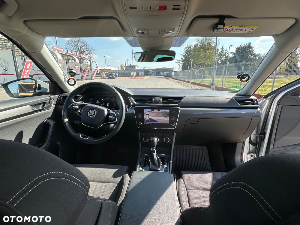 Skoda Superb 2.0 TDI Style DSG7 - 20