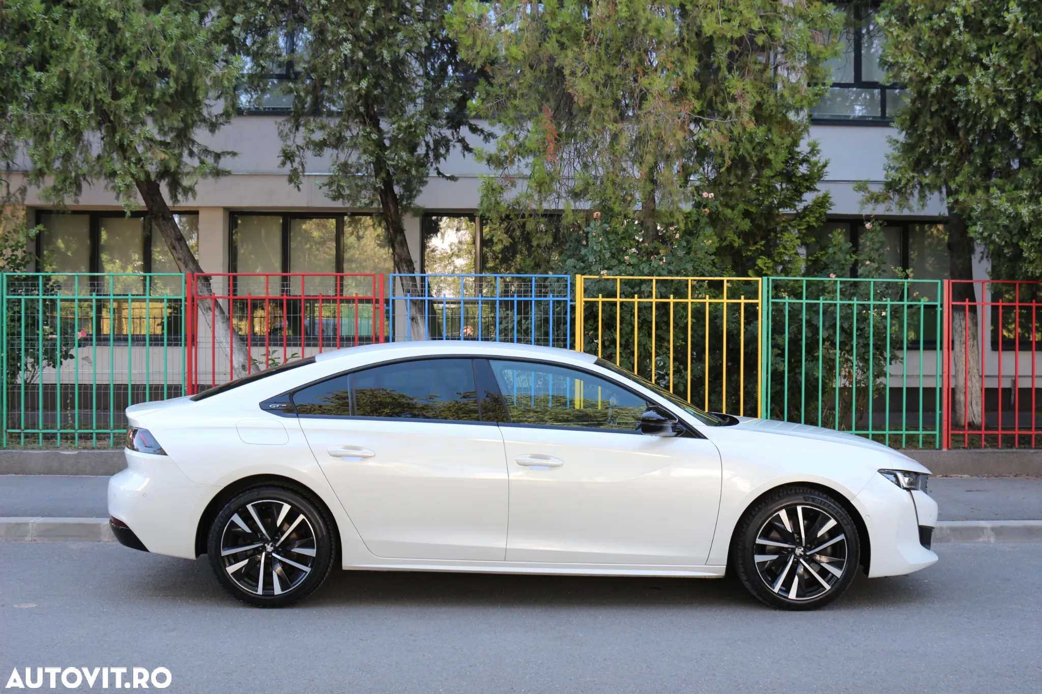 Peugeot 508 BlueHDi 180 EAT8 GT - 8