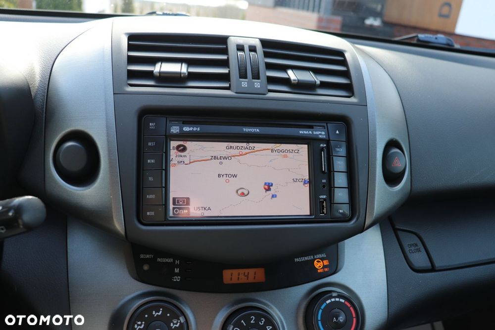 Toyota RAV4 2.0 4x2 - 14