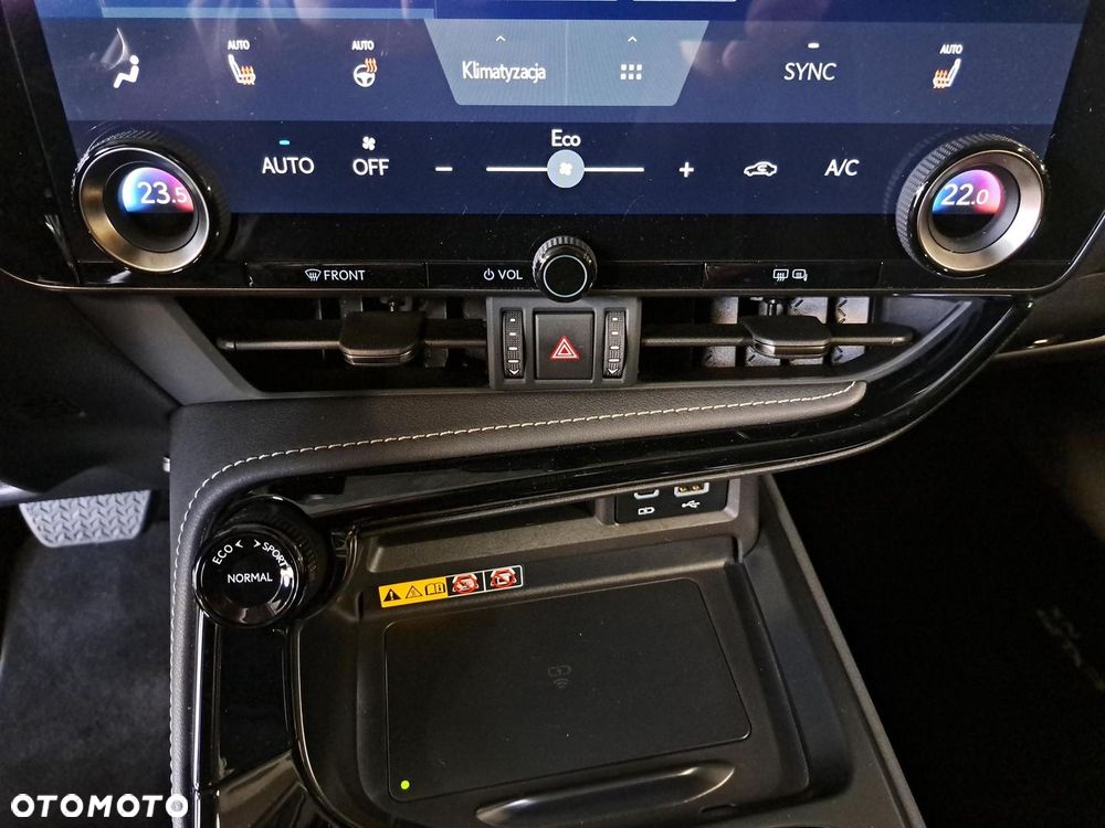 Lexus NX 350h Prestige AWD - 26