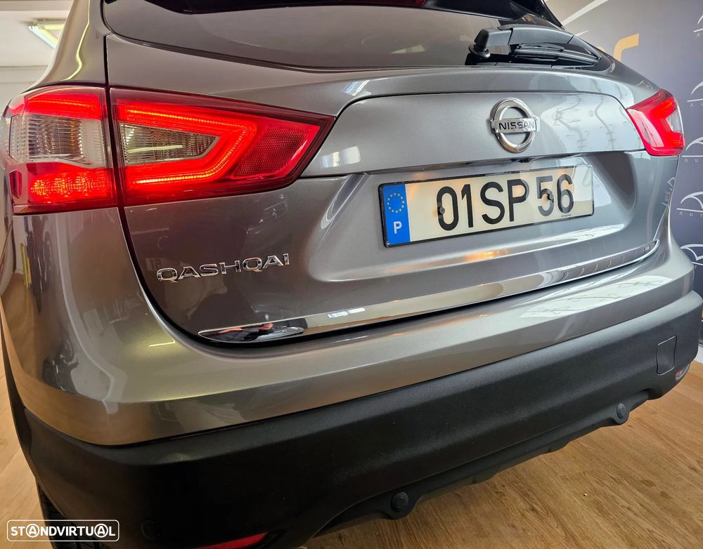 Nissan Qashqai 1.5 dCi N-Vision RS - 13