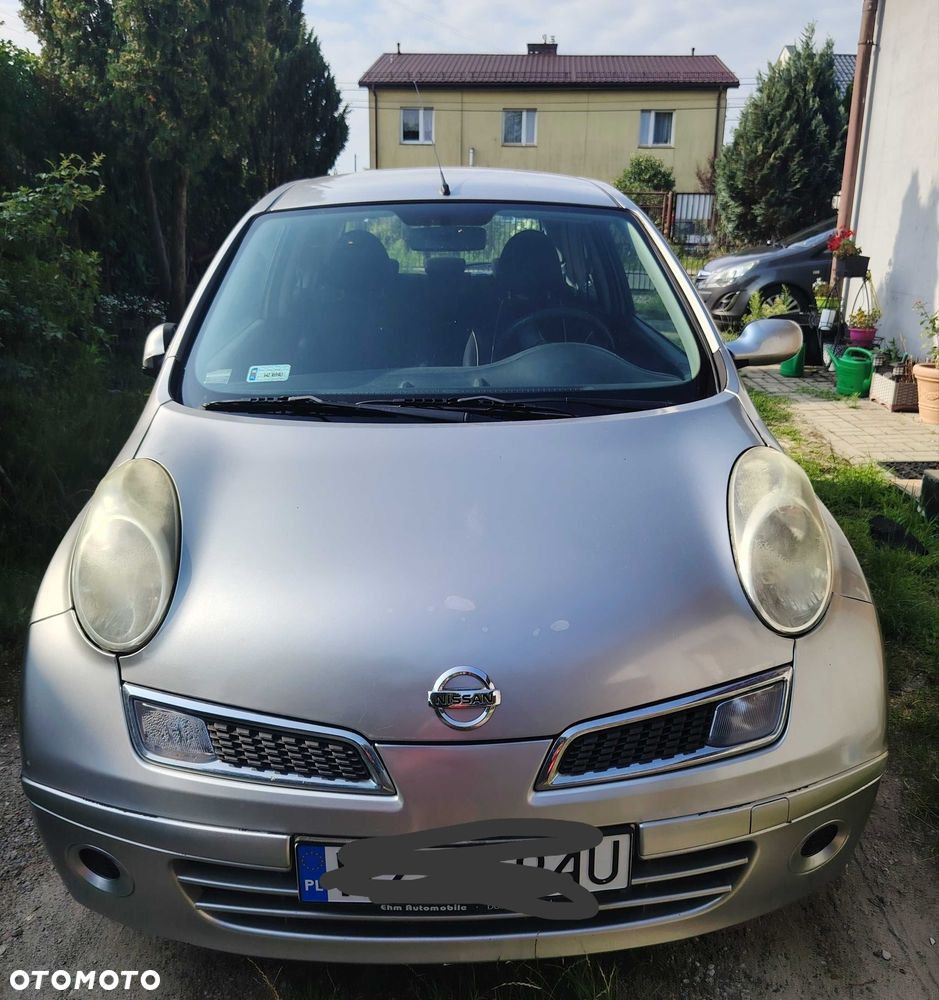 Nissan Micra - 1