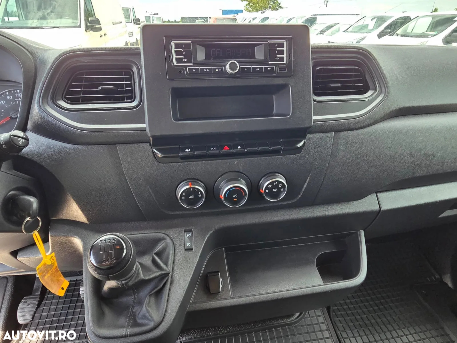 Renault New Master L2H2 - 25