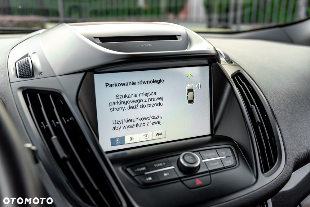 Ford Kuga 2.0 TDCi 4x4 ST-Line - 36