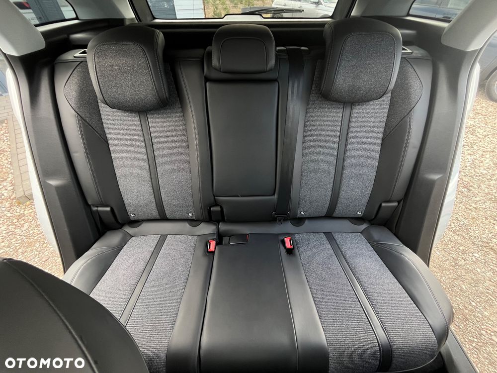 Peugeot 3008 PureTech 130 Stop & Start GPF Allure Business-Paket - 27