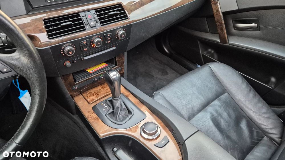 BMW Seria 5 520d Edition Fleet Exclusive - 17