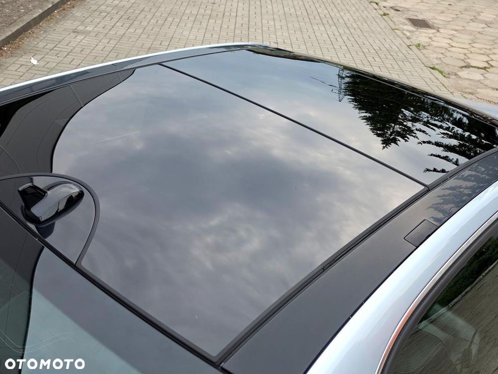 Mercedes-Benz Klasa E 300 BlueTEC HYBRID Avantgarde - 13