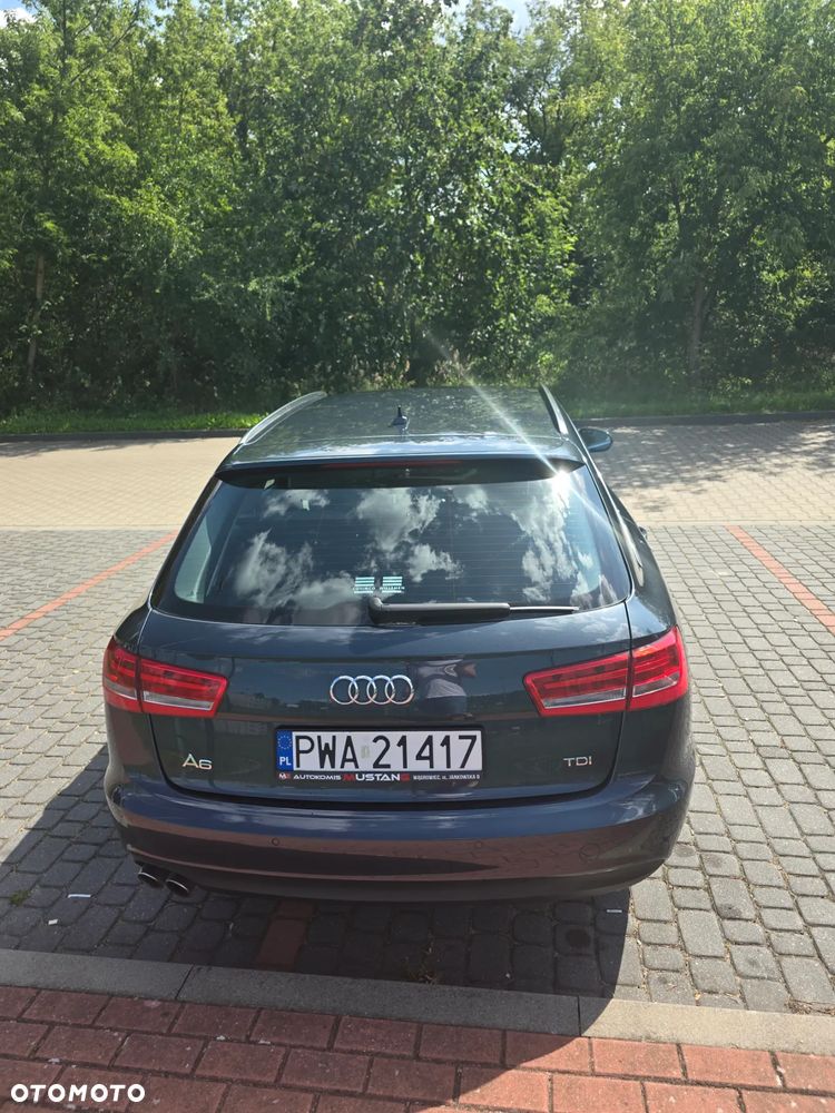 Audi A6 - 6