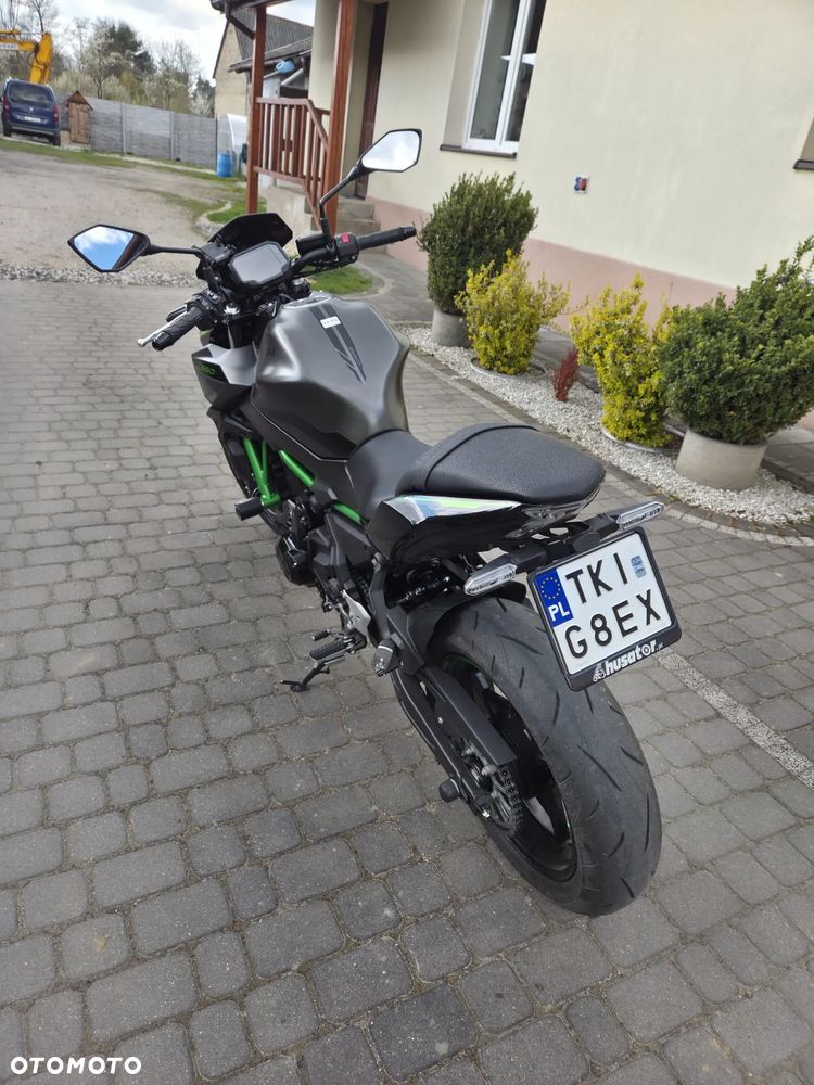 Kawasaki Z - 16