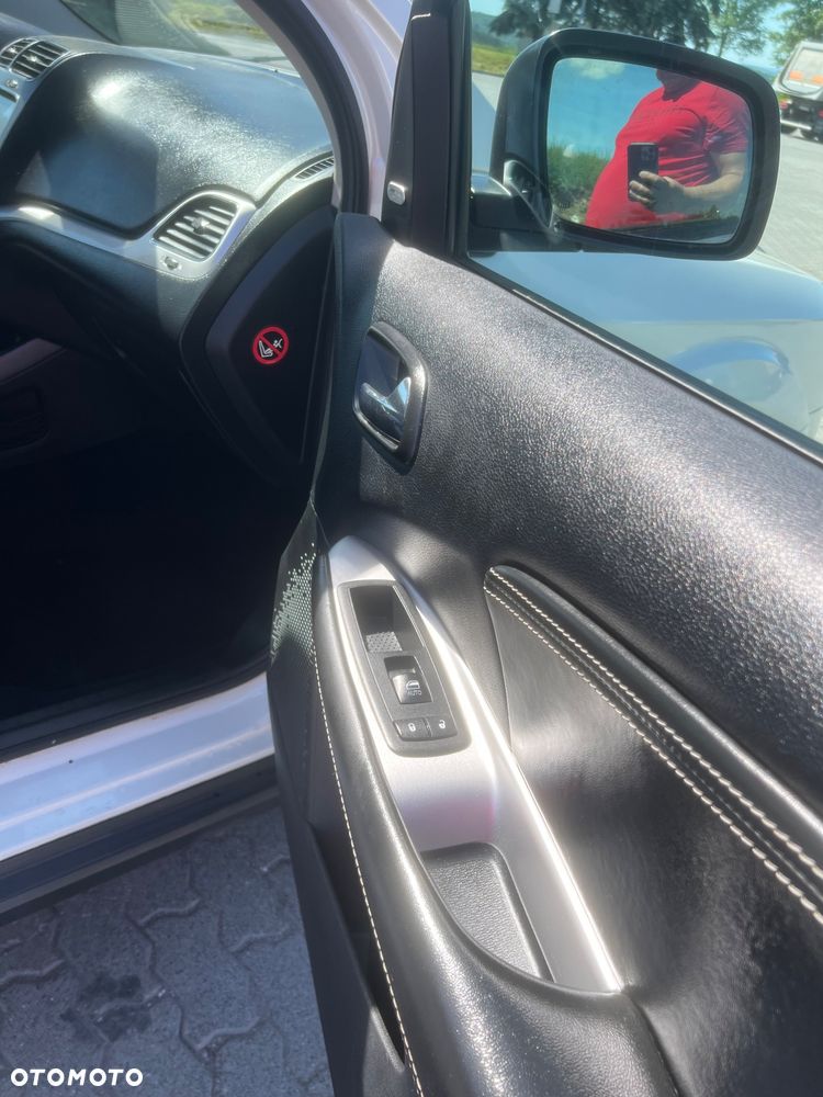 Fiat Freemont 2.0 Multijet Black Code AWD - 24