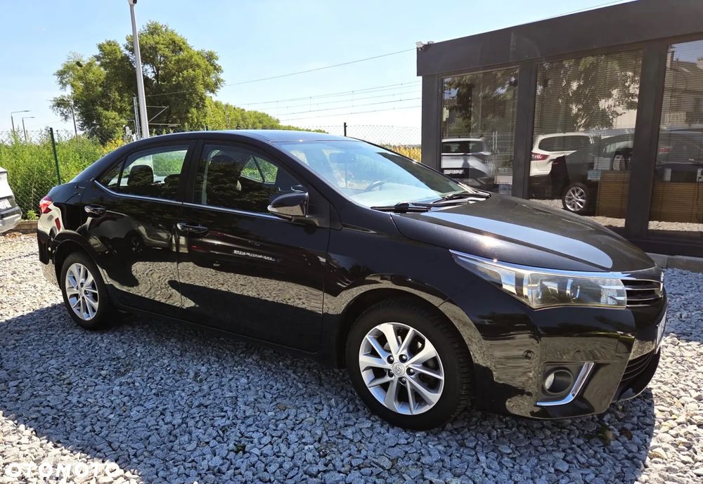 Toyota Corolla 1.6 Prestige EU6 - 8