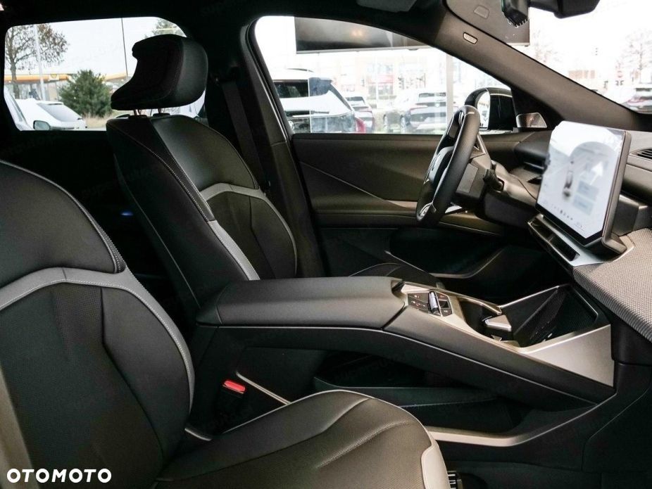 BMW iX3 - 16
