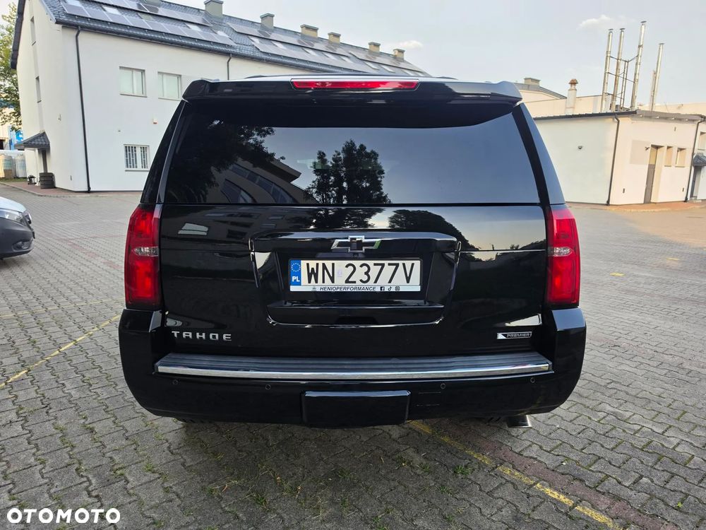 Chevrolet Tahoe - 4