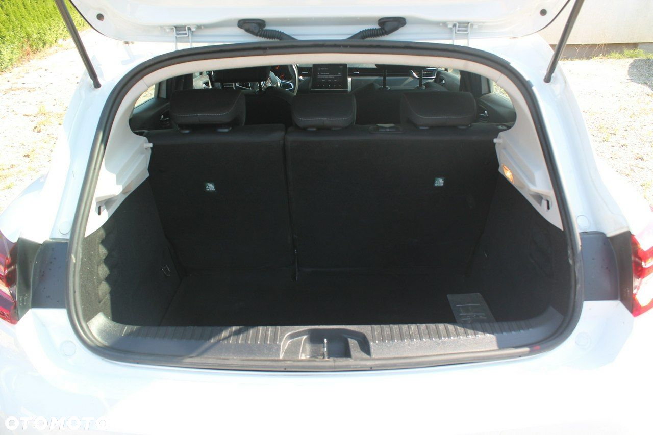 Renault Clio - 12