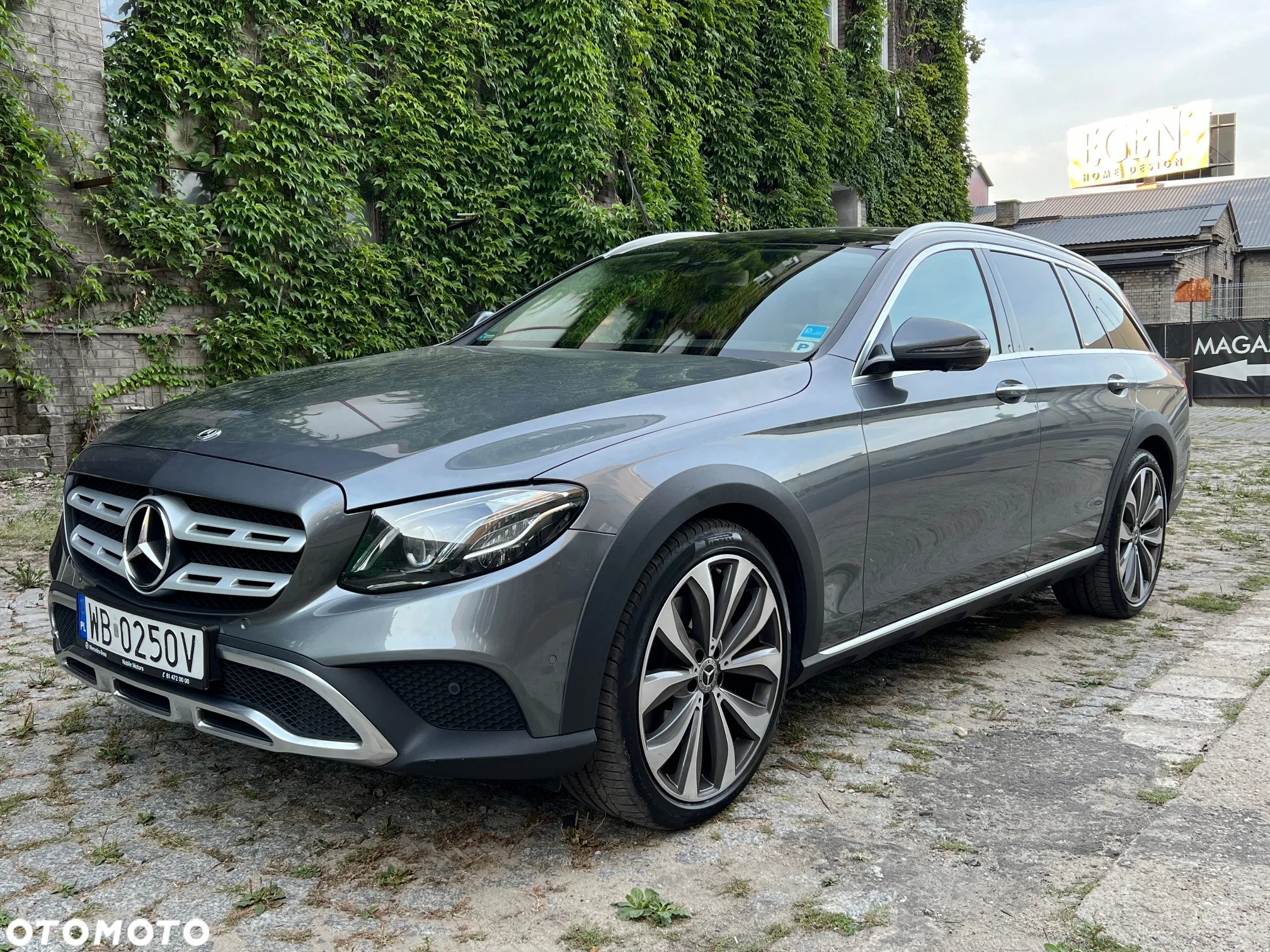 Mercedes-Benz Klasa E 220 d 4-Matic All-Terrain - 3