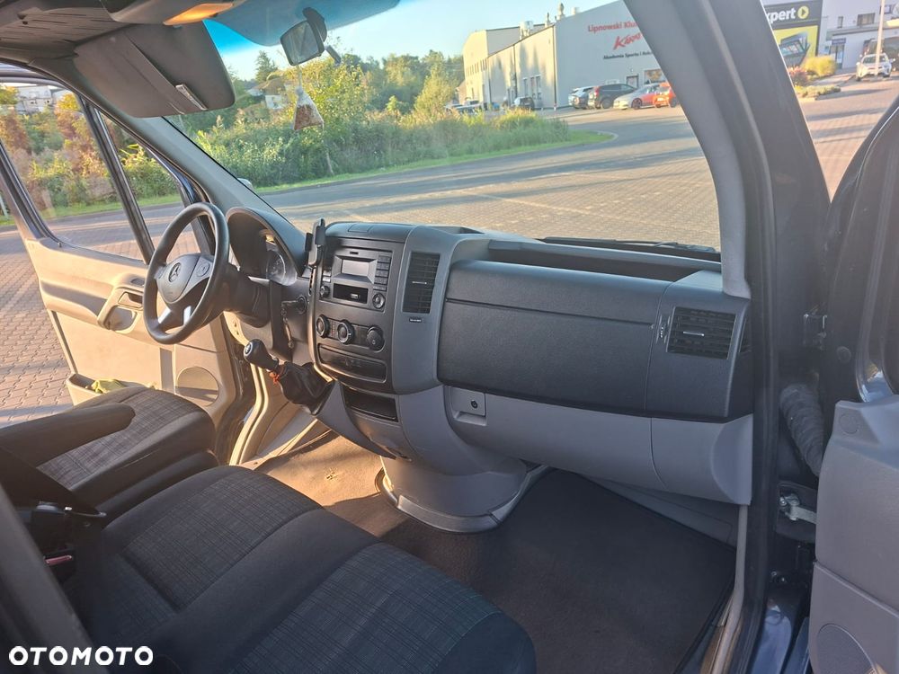 Mercedes-Benz Sprinter 906.135 - 13