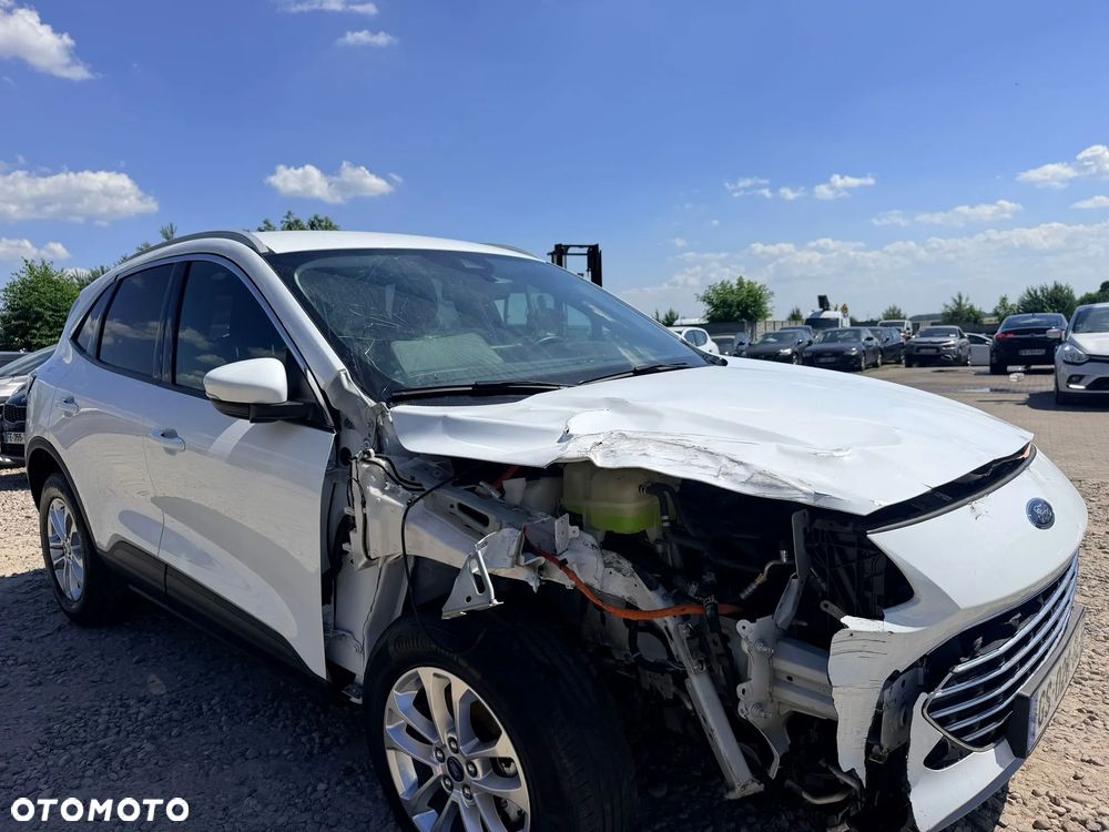 Ford Kuga 2.5 FHEV FWD Titanium - 4