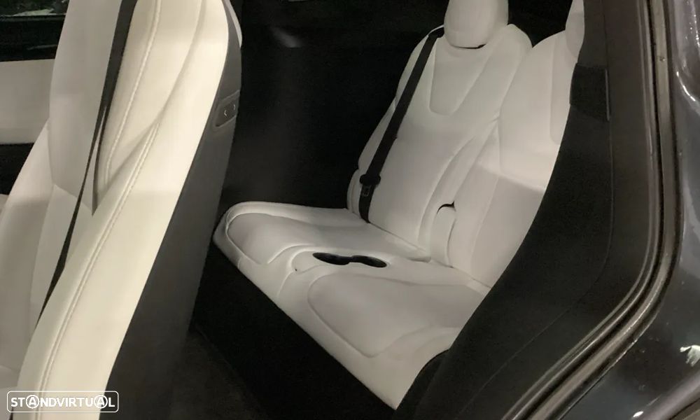 Tesla Model X 100 kWh Long Range AWD - 6