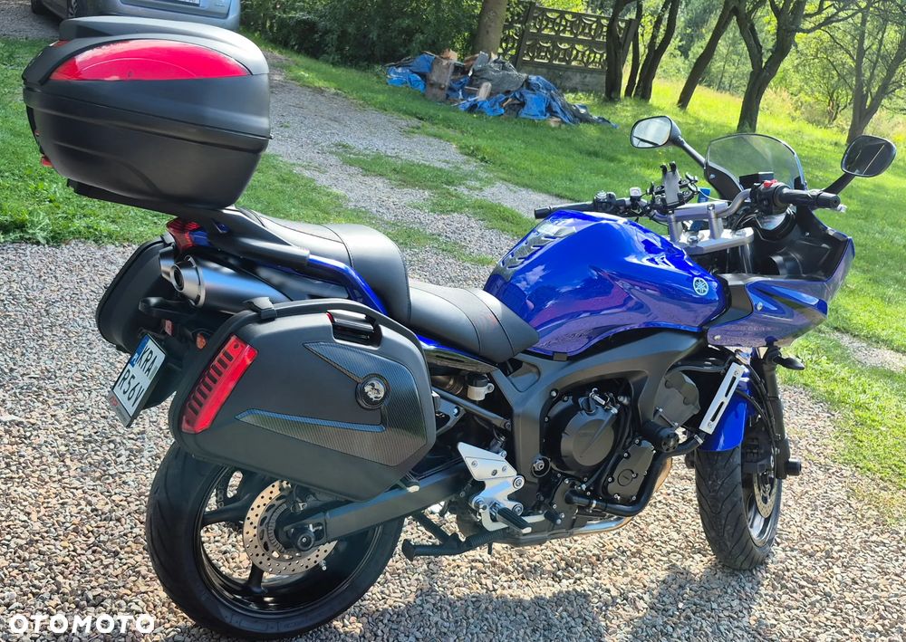 Yamaha FZ6 - 18
