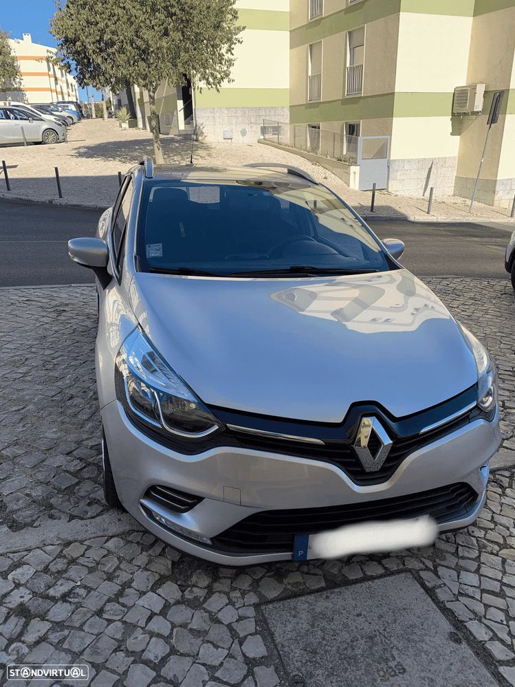 Renault Clio - 2