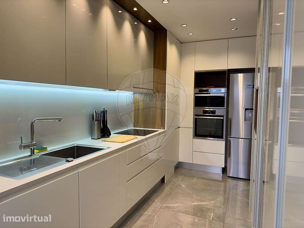 Apartamento T2 para arrendamento - Grande imagem: 4/12