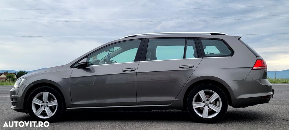 Volkswagen Golf 2.0 TDI 4Motion BlueMotion Technology Edition - 4