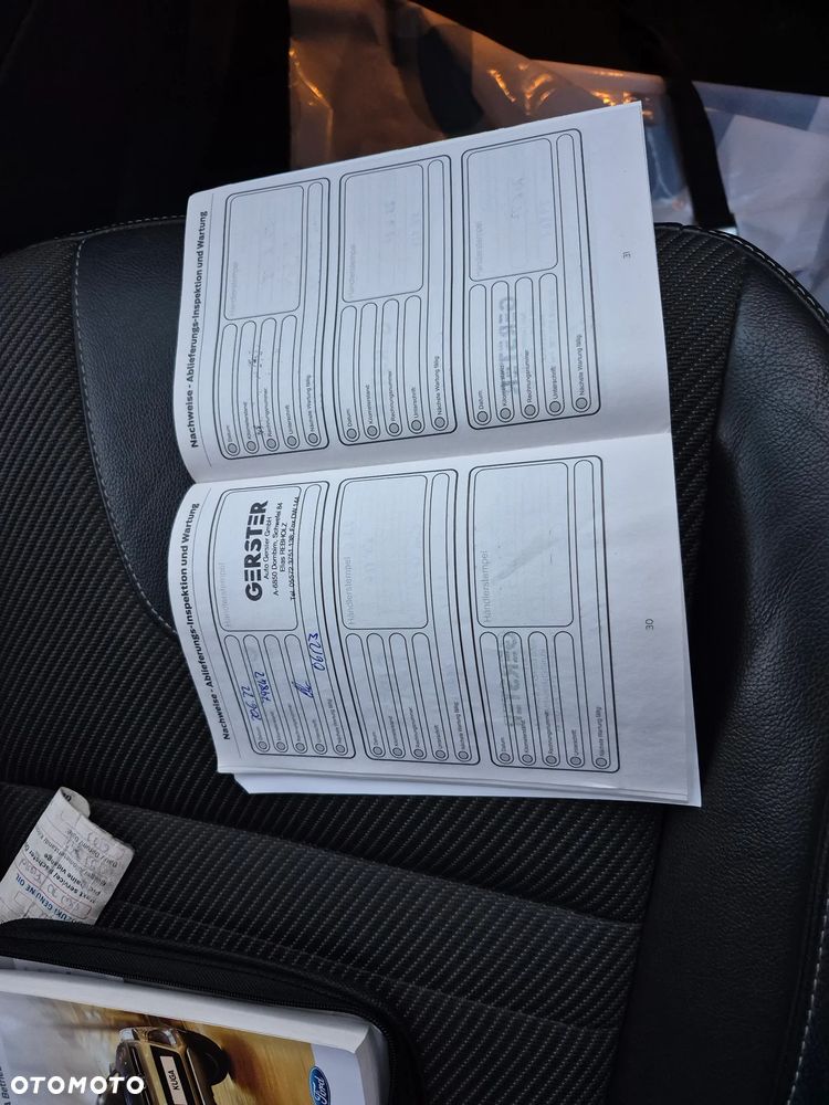 Ford Kuga - 39
