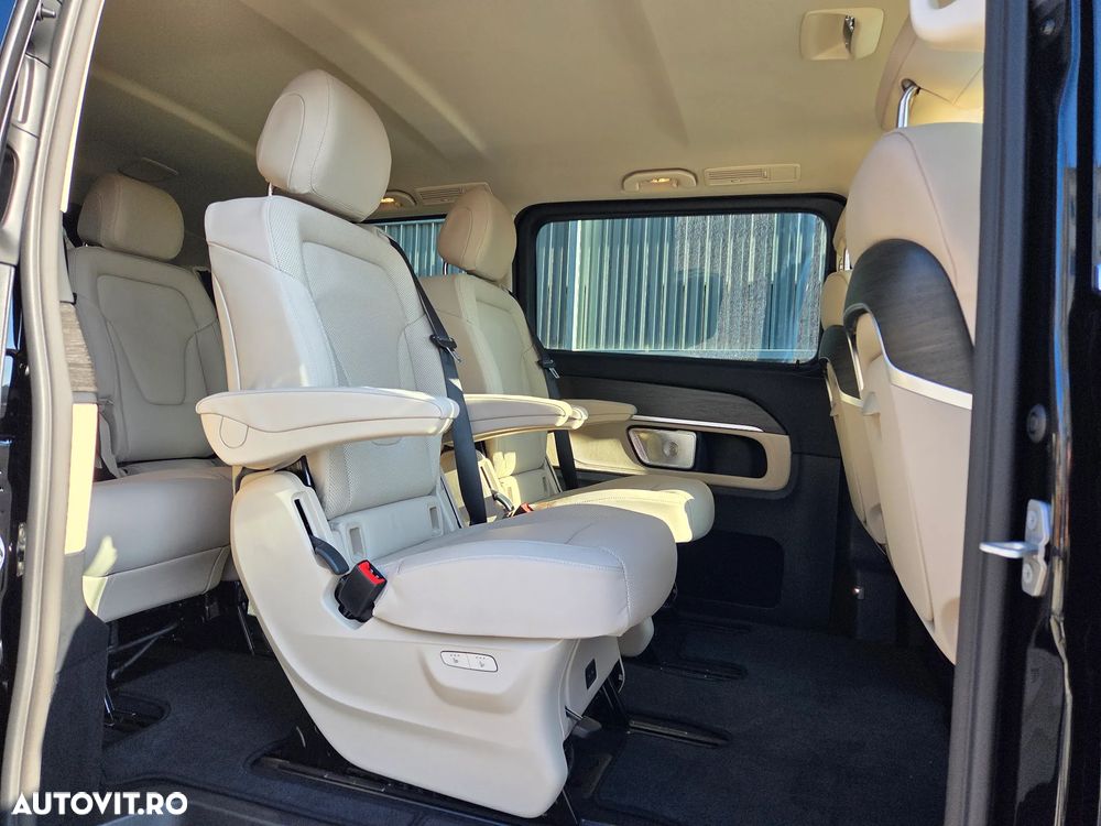 Mercedes-Benz V 300 d extralang 4Matic 9G-TRONIC Exclusive - 12