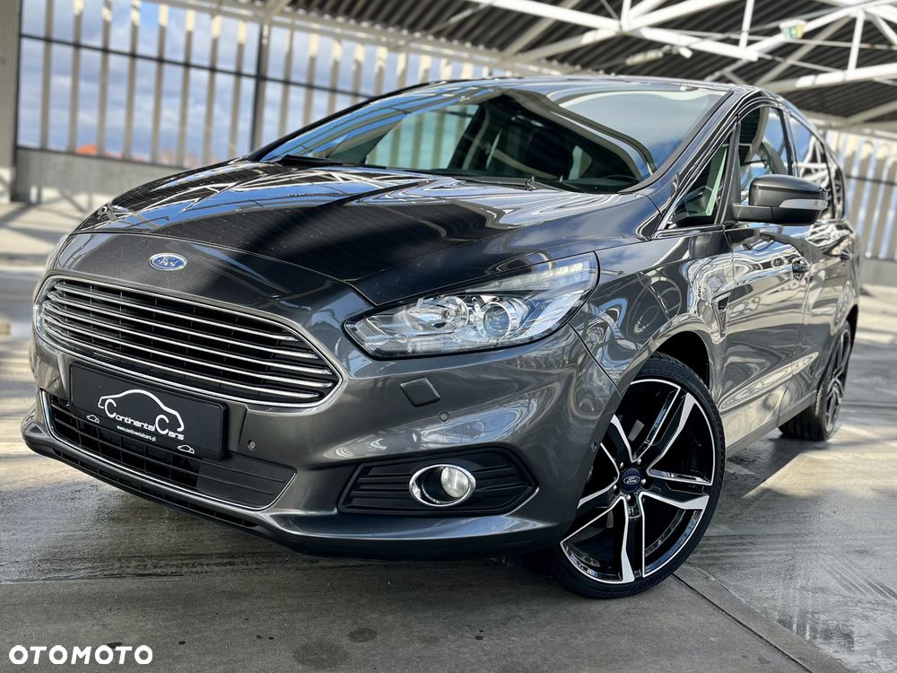 Ford S-Max 2.0 EcoBlue Titanium - 1