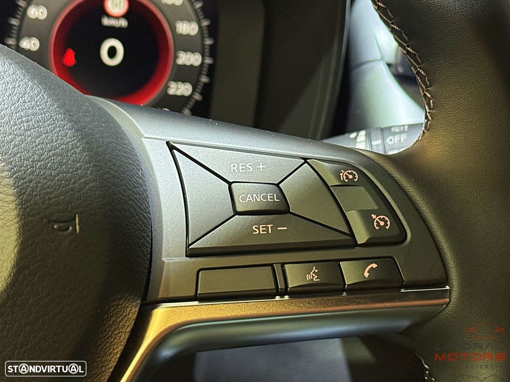 Nissan Juke 1.0 DIG-T N-Connecta NAV. - 25