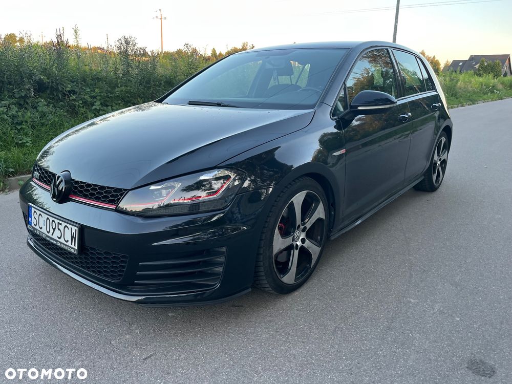 Volkswagen Golf 2.0 TSI BMT GTI DSG - 3
