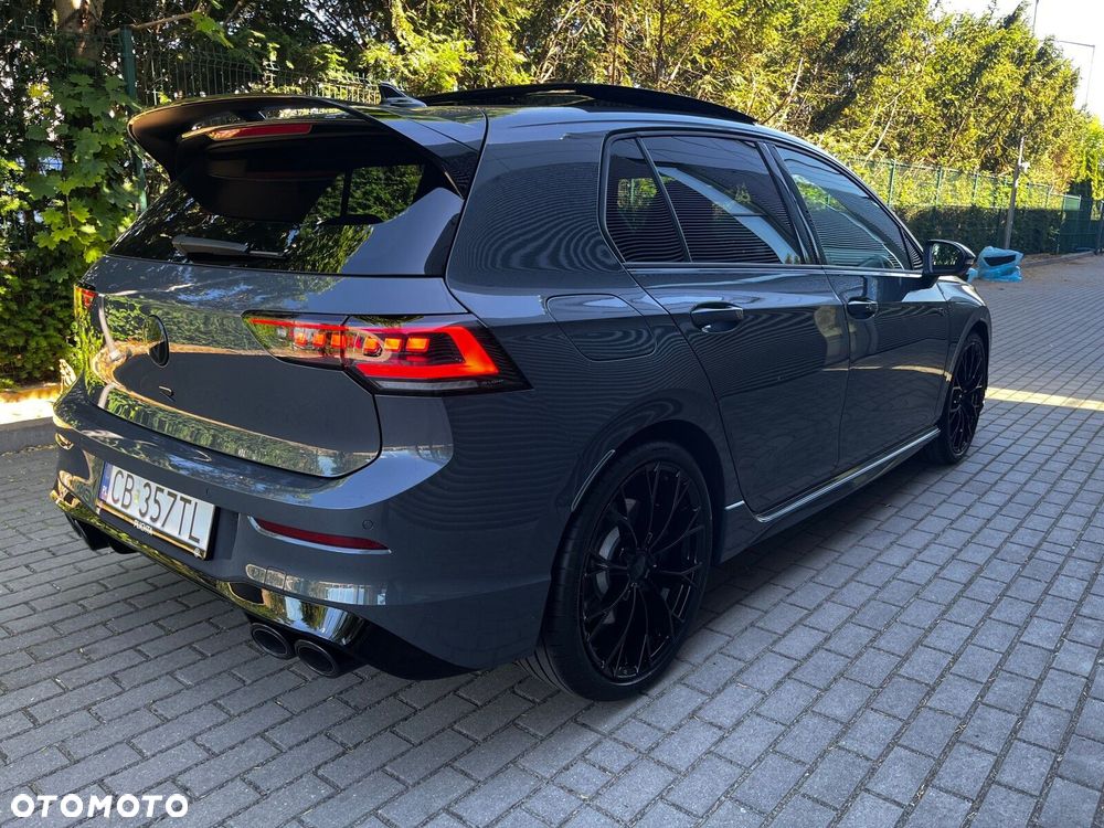 Volkswagen Golf - 9