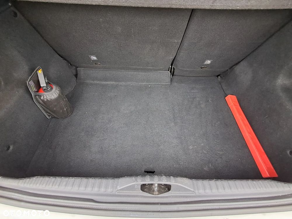 Citroën C3 1.2 PureTech GPF Live - 13