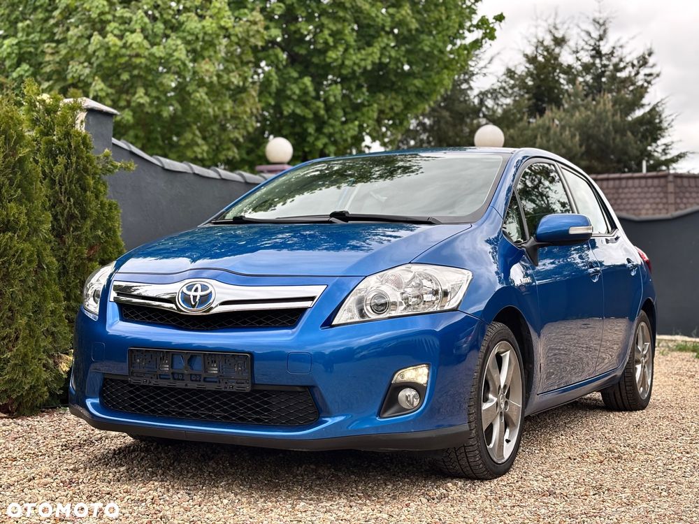 Toyota Auris 1.8 VVT-i Automatik Executive - 1