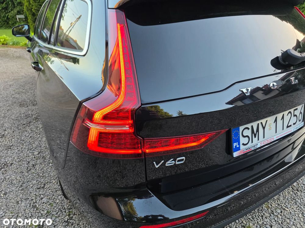Volvo V60 D4 Momentum - 9