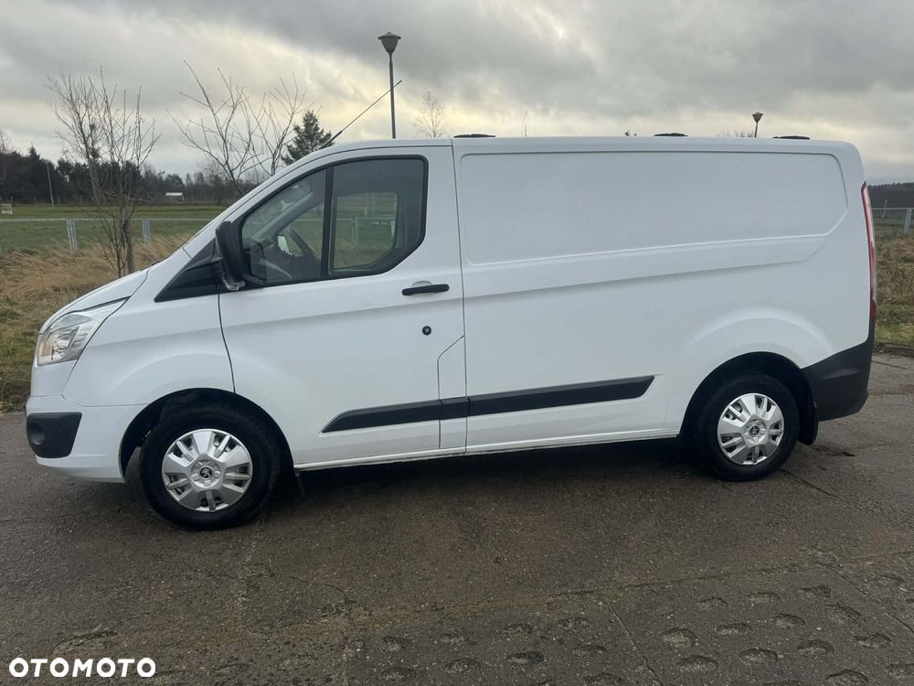 Ford TRANSIT CUSTOM - 4