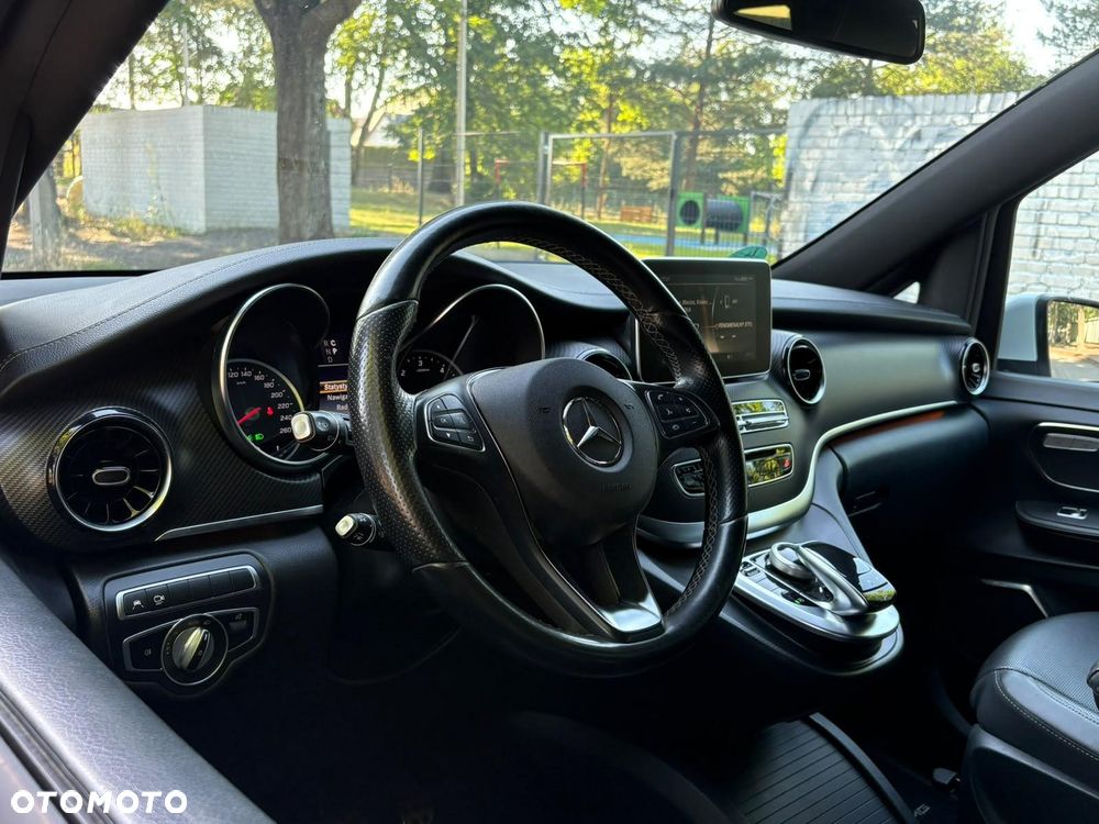 Mercedes-Benz Klasa V 300 d Avantgarde 9G-Tronic (ekstra d³) - 10