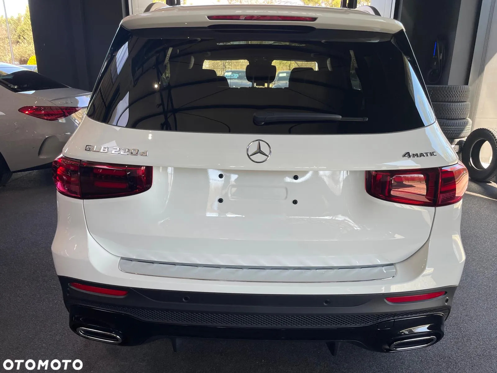 Mercedes-Benz GLB 220 d 4-Matic AMG Line 8G-DCT - 6