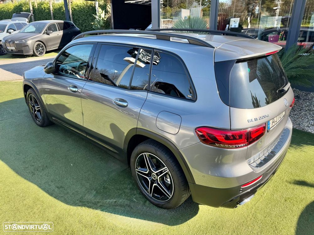 Mercedes-Benz GLB 220 d AMG Line - 14