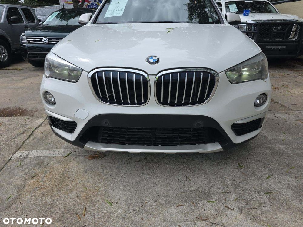 BMW X1 - 5