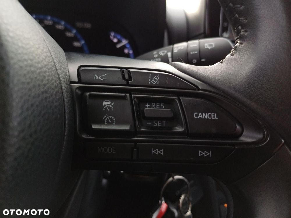 Toyota Yaris Cross 1.5 Comfort - 17