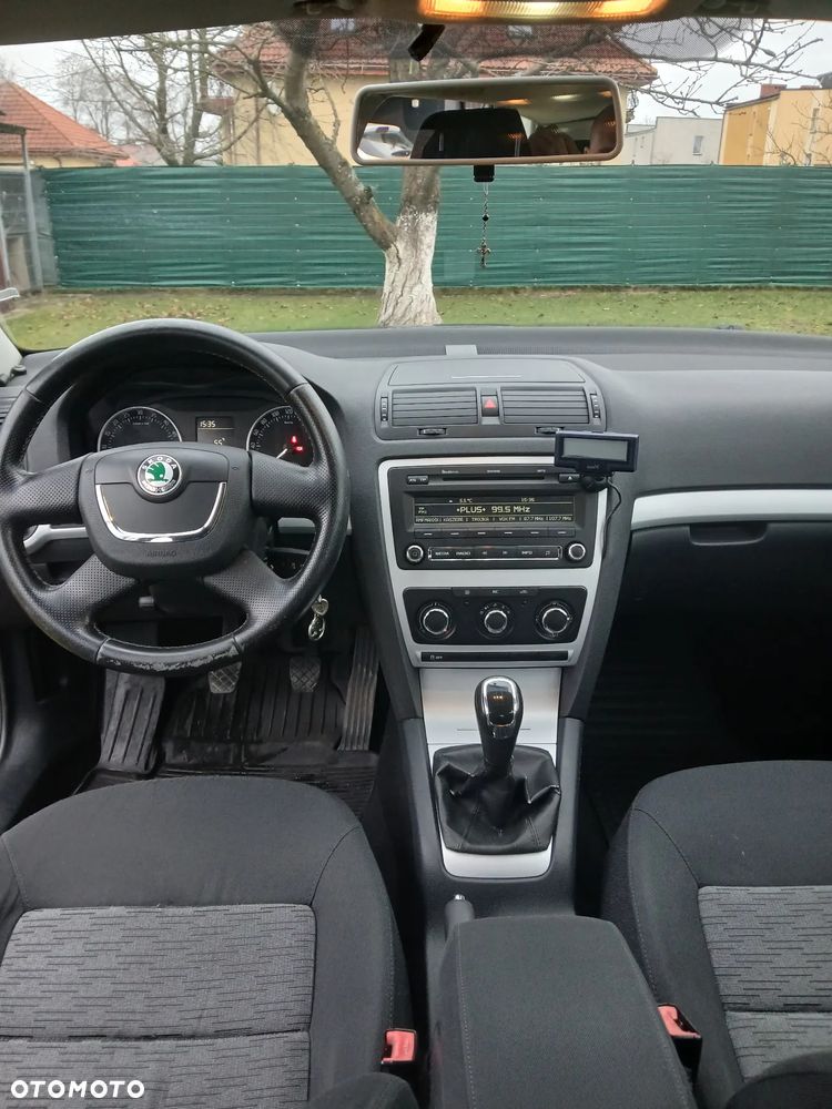 Skoda Octavia 2.0 TDI Ambiente - 11