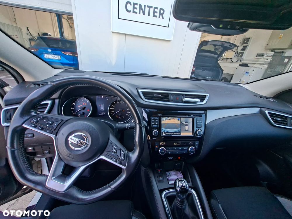 Nissan Qashqai 1.2 DIG-T Tekna EU6 - 28