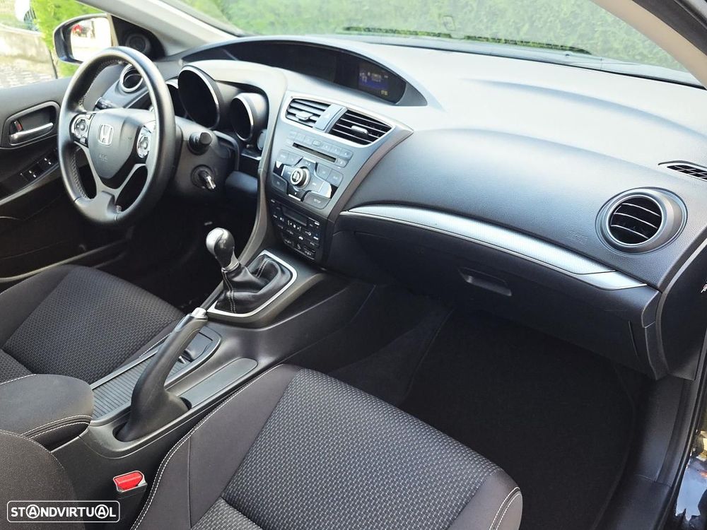 Honda Civic 1.6 i-DTEC Elegance - 22