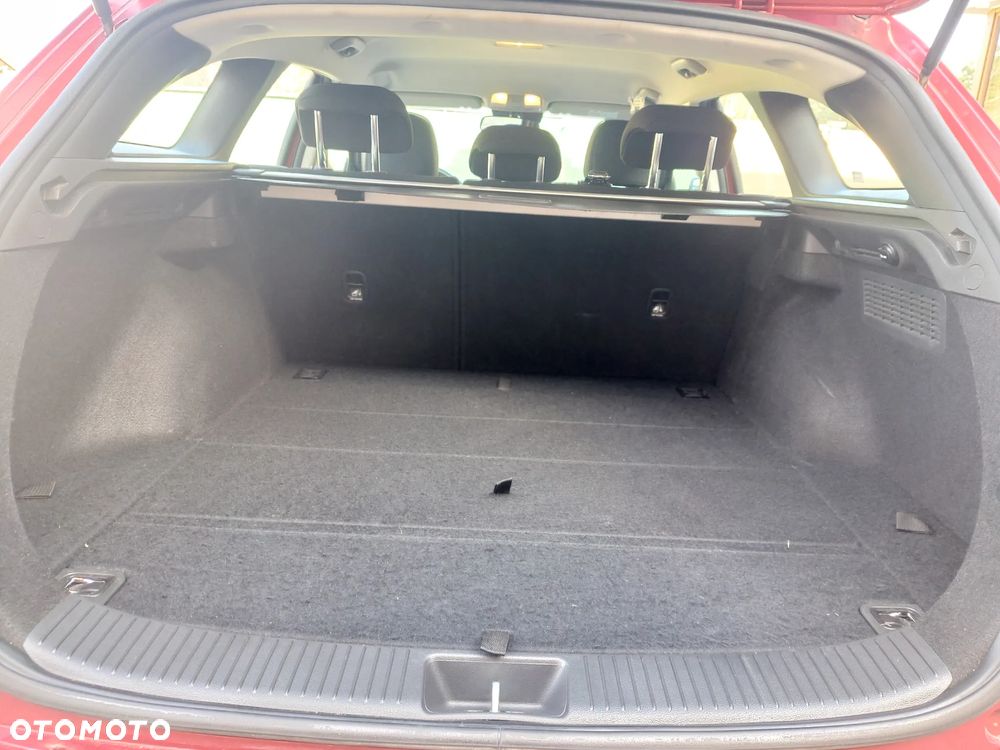 Hyundai i30 1.5 DPI Classic + - 24